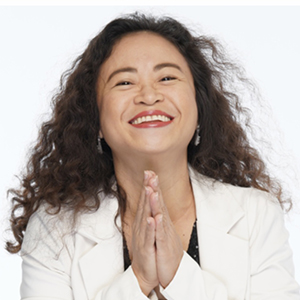 Jennifer Nuya headshot