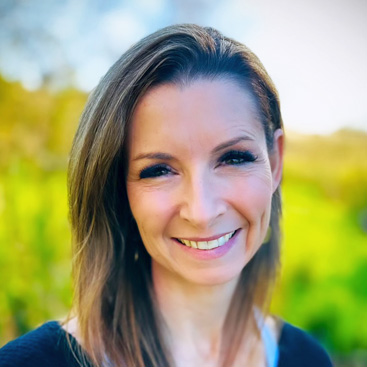 amie rafter headshot