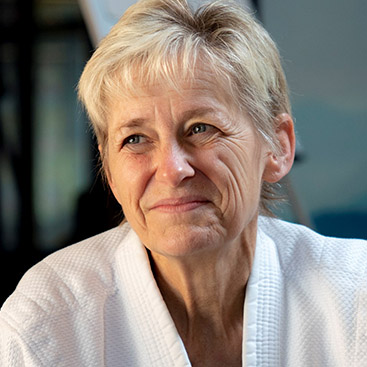 Ginny Whitelaw headshot