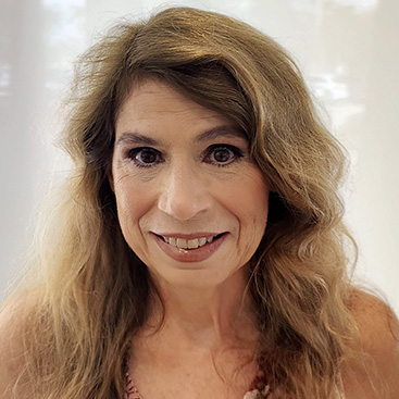 Cheryl Koenigbauer Headshot